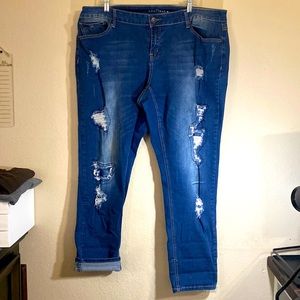 Boutique | Torn Jeans | 20W